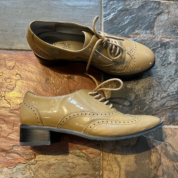 Oxfords Fugitive patent leather - Picture 1 of 4